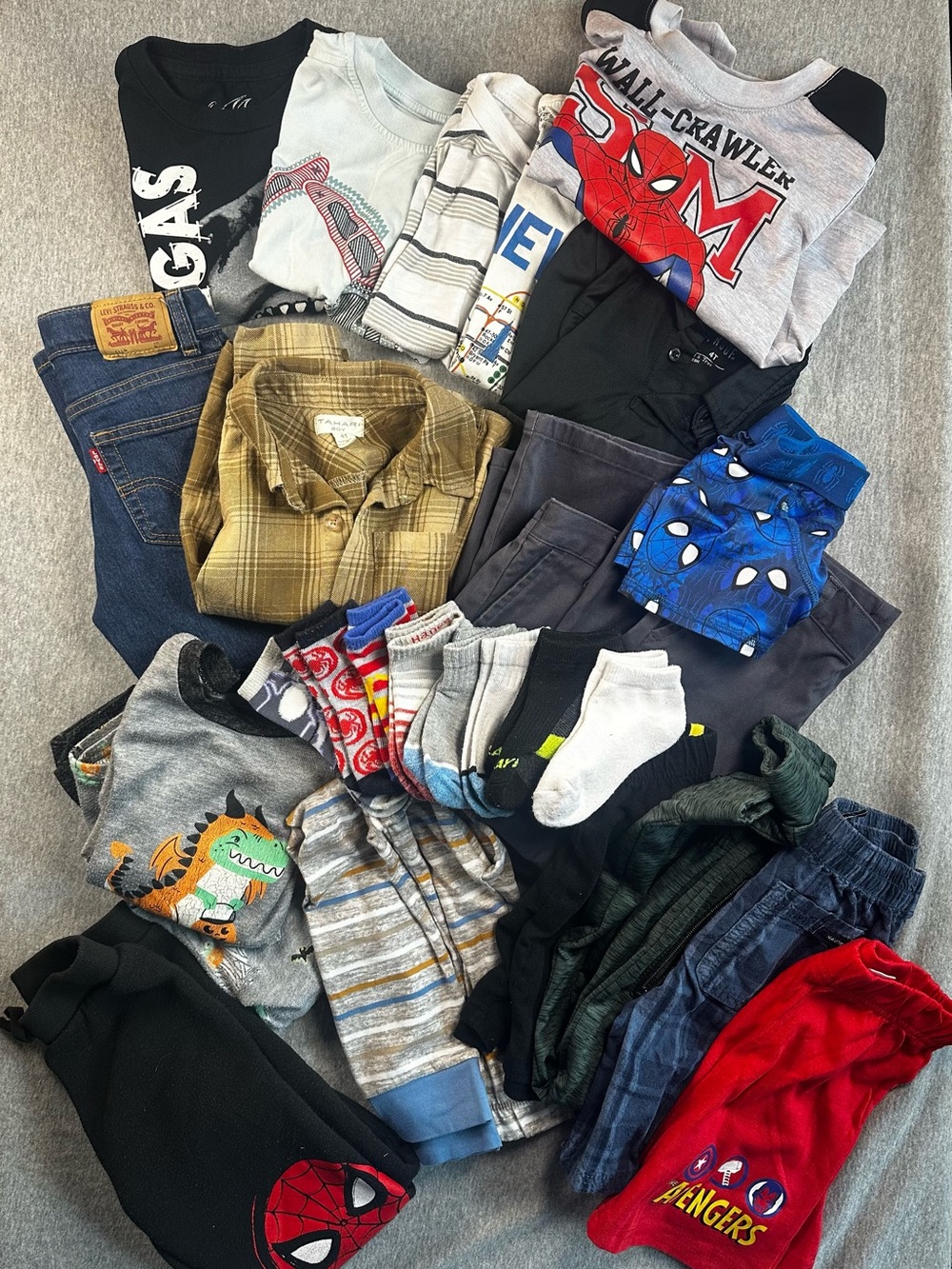 Boys Clothing Lot – Levi’s, Tahari, Nautica, Spider-Man, Avengers & More 4-5y
